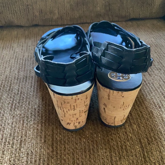 Tory Burch navy leather Killian woven wedge sandals size 10.5 - Picture 4 of 9